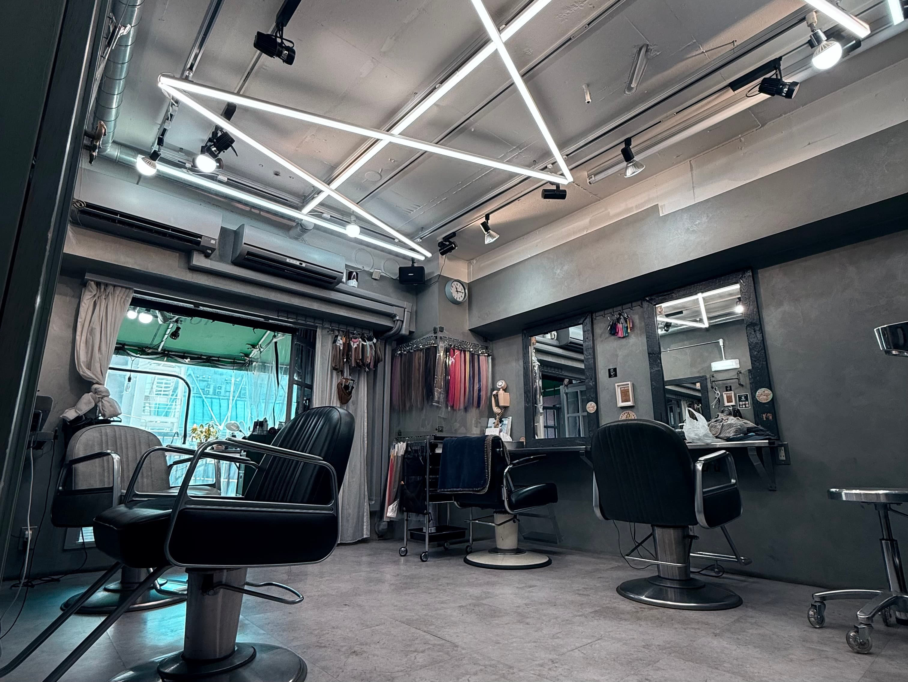 Tokyo underground salon TNB TOKYO