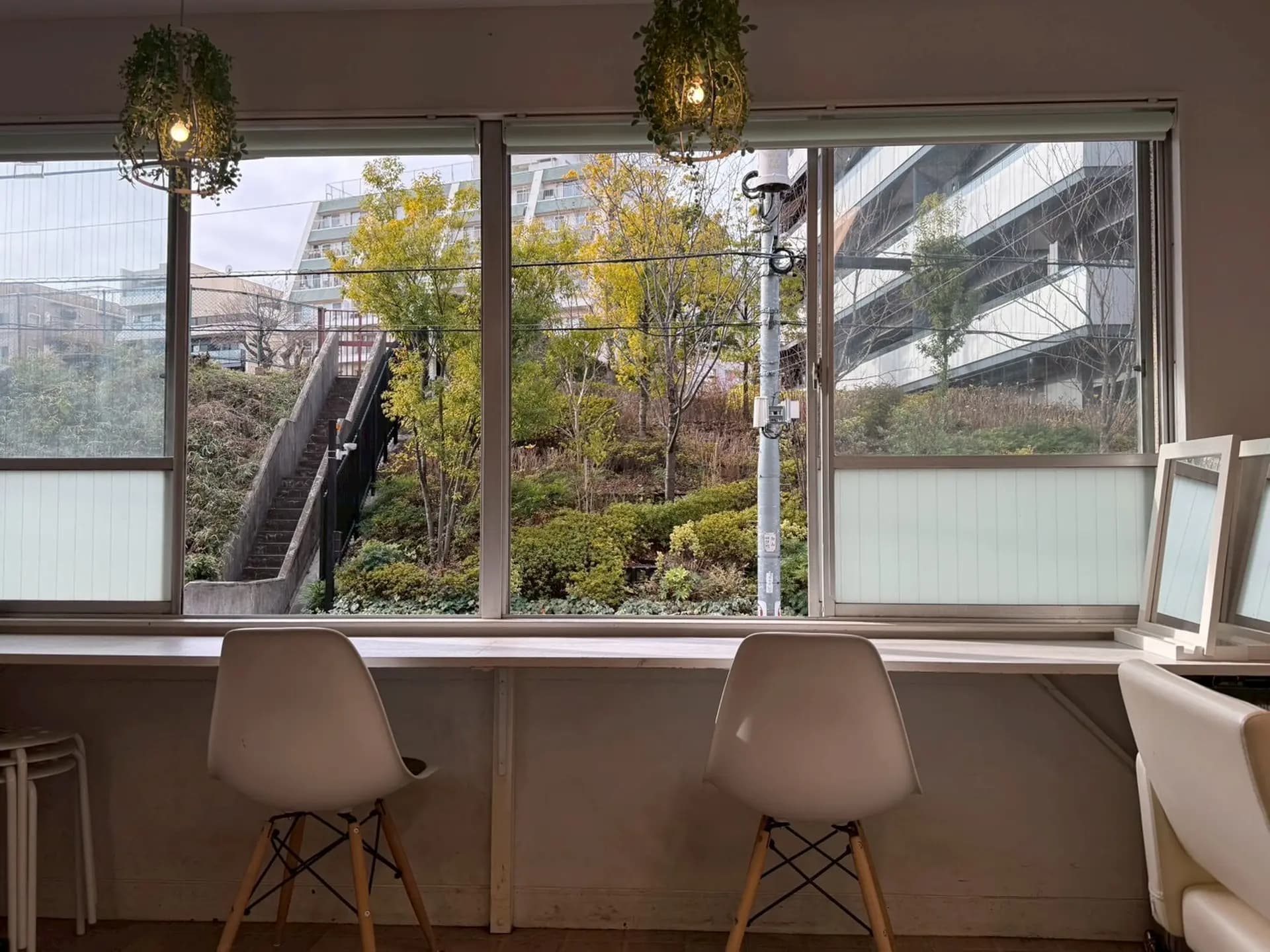 A hideaway salon in Ebisu wrapped in greenery | MINT